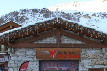 Ludo sportif au VAL D'ISERE (73)